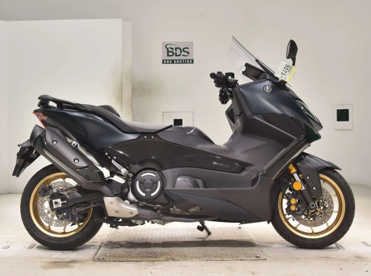Мотоцикл Yamaha T-MAX560 с пробегом 13298 km