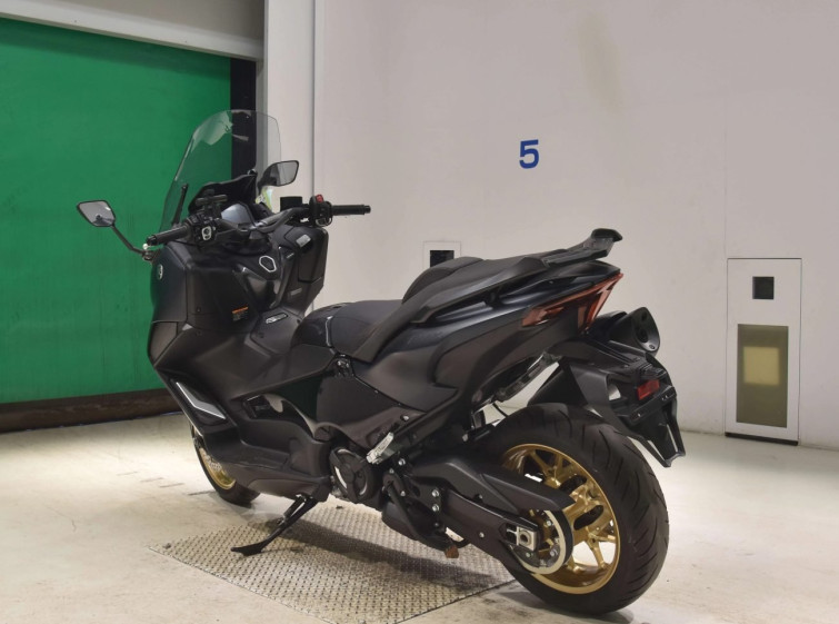 Мотоцикл Yamaha T-MAX560 с пробегом 13298 km