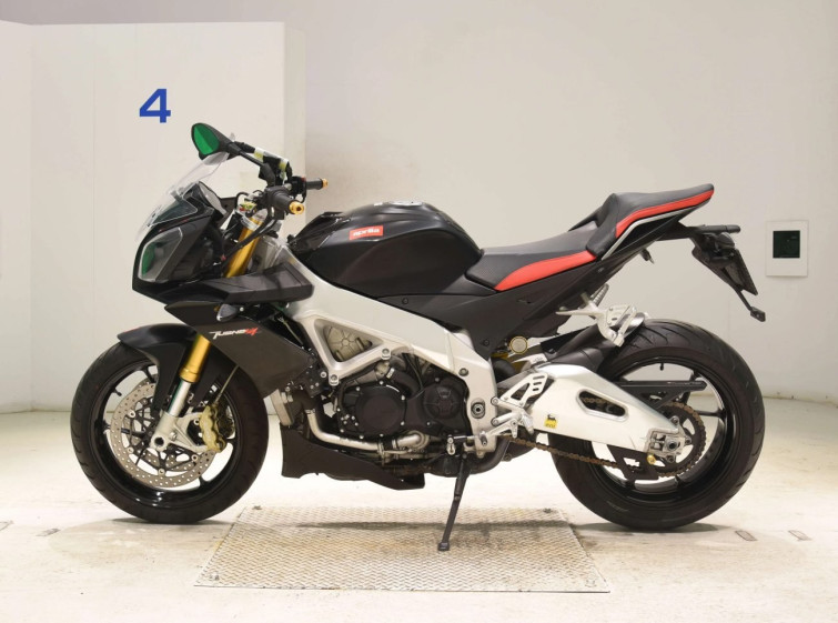 Мотоцикл Aprilia TUONO V4 R APRC с пробегом 11221 km