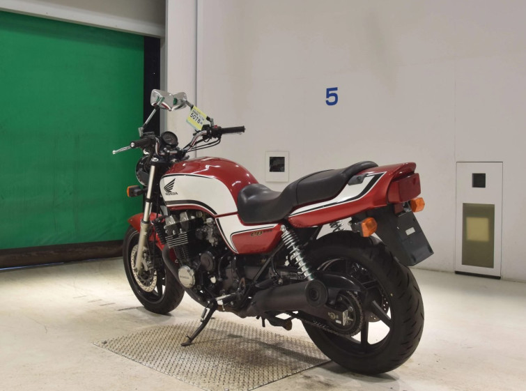 Мотоцикл Honda CB750 з пробігом 13808 km