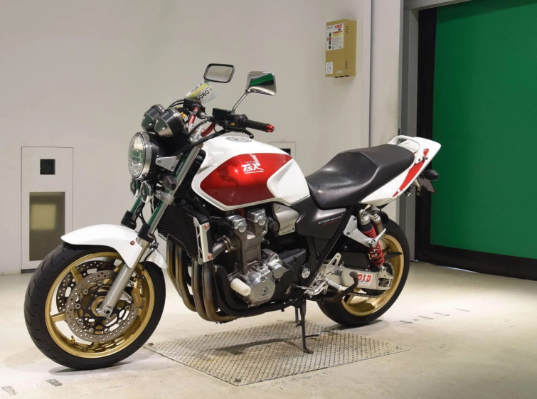 Мотоцикл Honda CB1300SF с пробегом 47559 km
