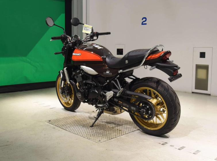 Мотоцикл Kawasaki Z900RS з пробігом 191 km