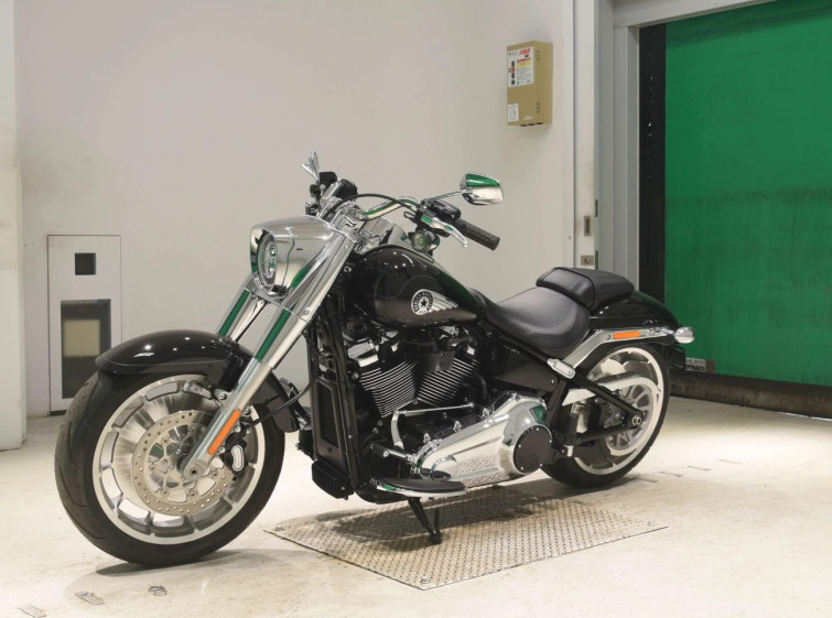 Мотоцикл HD FATBOY FLFB1745 з пробігом 5 km