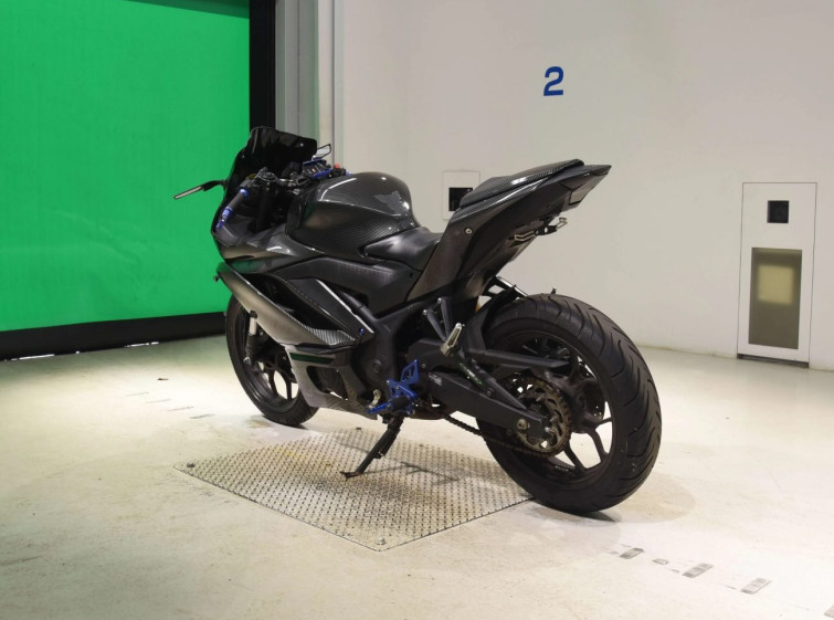Мотоцикл Yamaha YZF-R25 с пробегом 13811 km