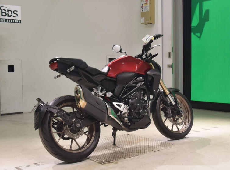 Мотоцикл Honda CB250RA з пробігом 15113 km