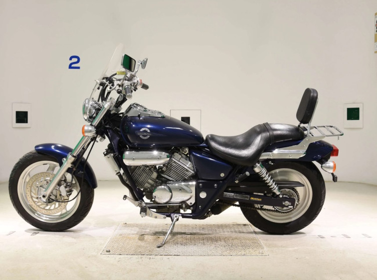 Мотоцикл Honda MAGNA250 з пробігом 14451 km