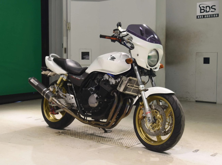 Мотоцикл Honda CB400SFV з пробігом 1895 km