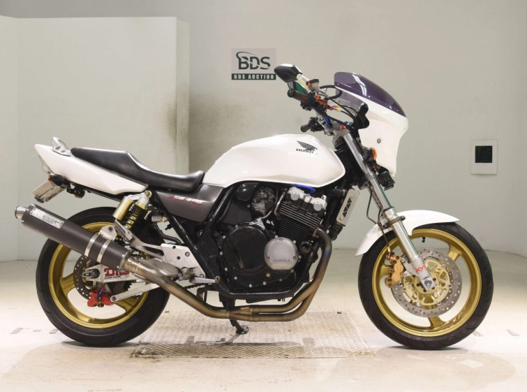 Мотоцикл Honda CB400SFV з пробігом 1895 km