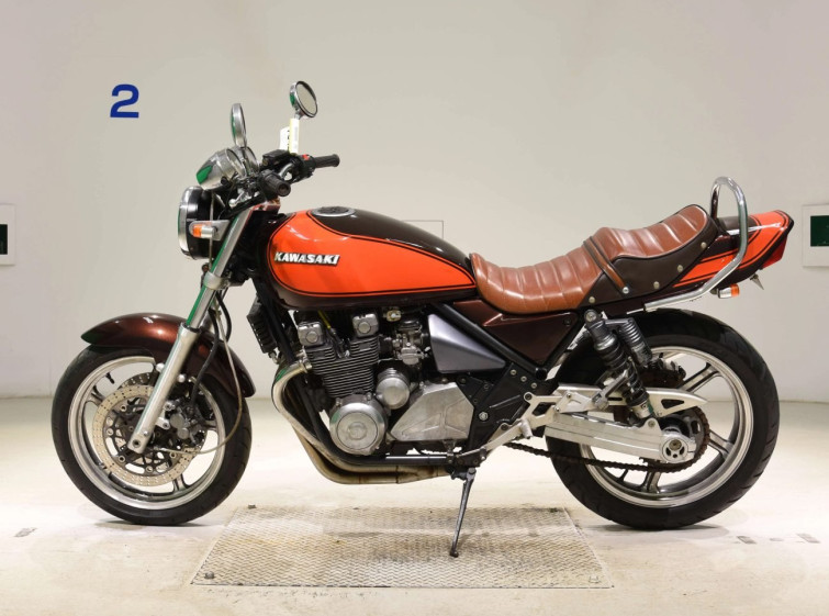 Мотоцикл Kawasaki ZEPHYR400 с пробегом 6117 km