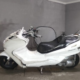 Мотоцикл Yamaha MAJESTY250