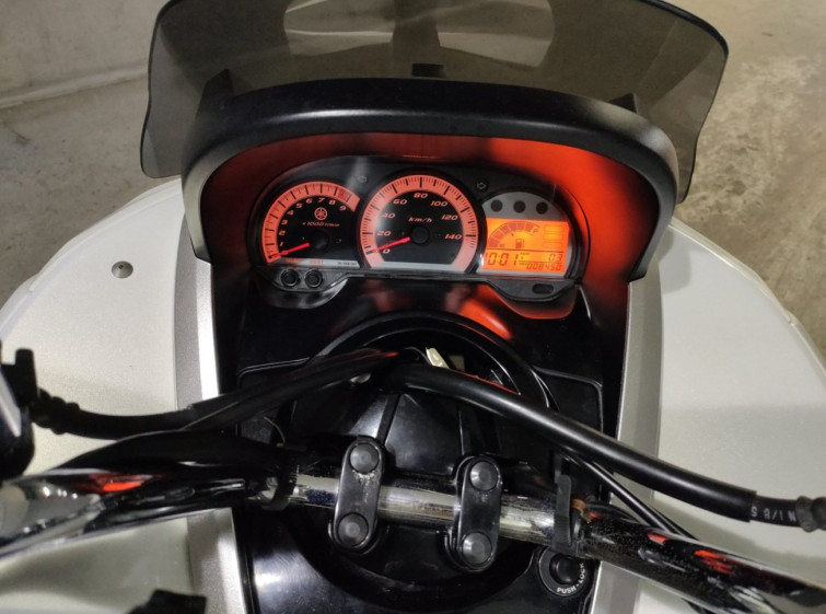 Мотоцикл Yamaha MAJESTY250 с пробегом 8450 km
