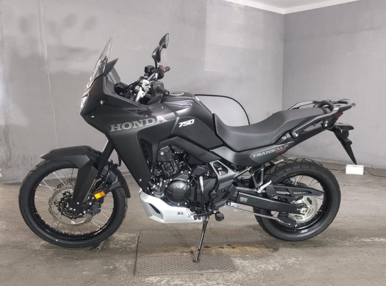 Мотоцикл Honda XL750TRANSALP с пробегом 322 km