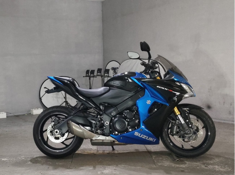 Мотоцикл Suzuki GSX-S1000F с пробегом 15141 km