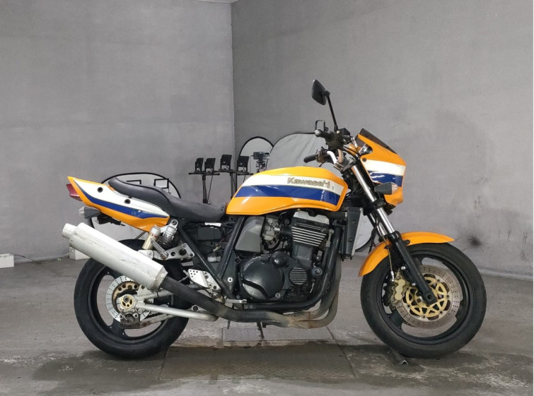 Мотоцикл Kawasaki ZRX1100 з пробігом 73803 km