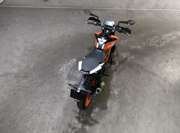 Мотоцикл KTM 390 DUKE с пробегом 48833 km