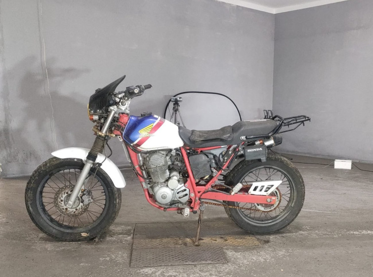 Мотоцикл Honda FTR223 с пробегом 28452 km