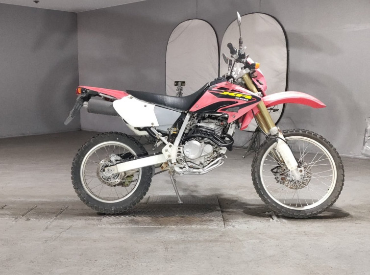 Мотоцикл Honda XR250 с пробегом 33254 km