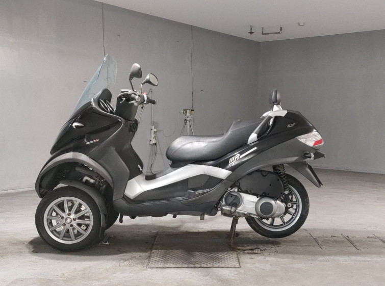 Мотоцикл Piaggio MP3 250 с пробегом 11827 km