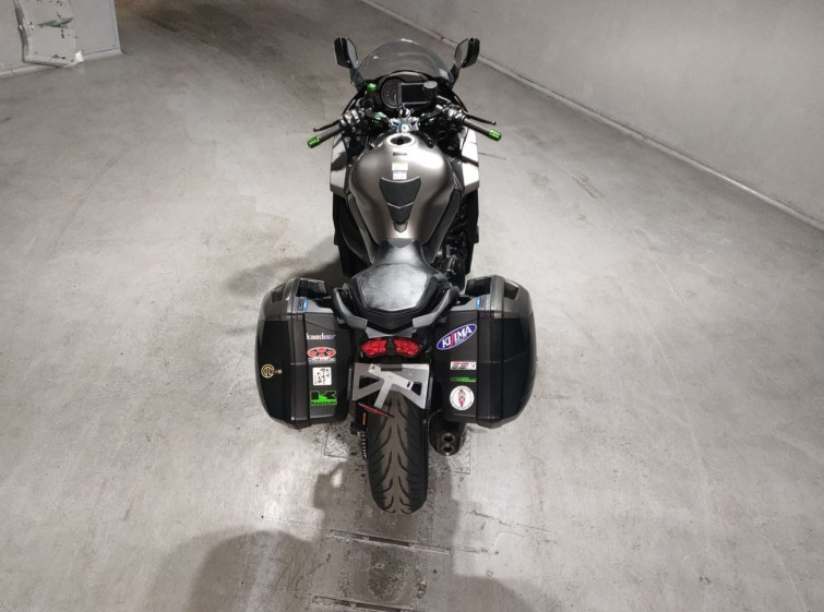 Мотоцикл Kawasaki NINJA H2 SX SE с пробегом 15420 km