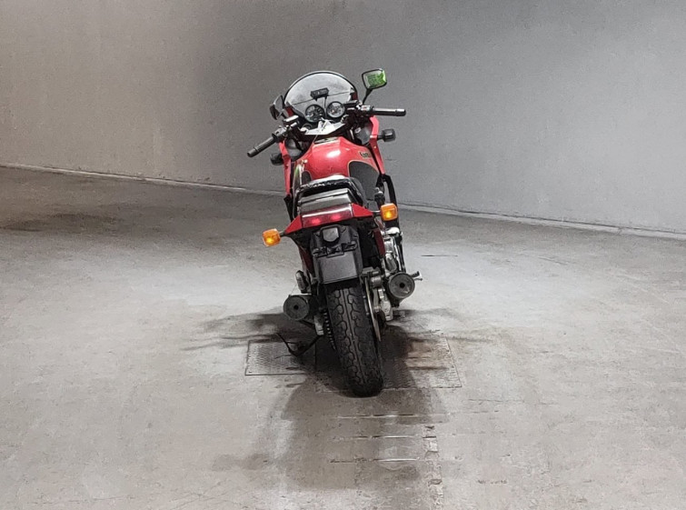 Мотоцикл Kawasaki GPZ750R з пробігом 2773 km