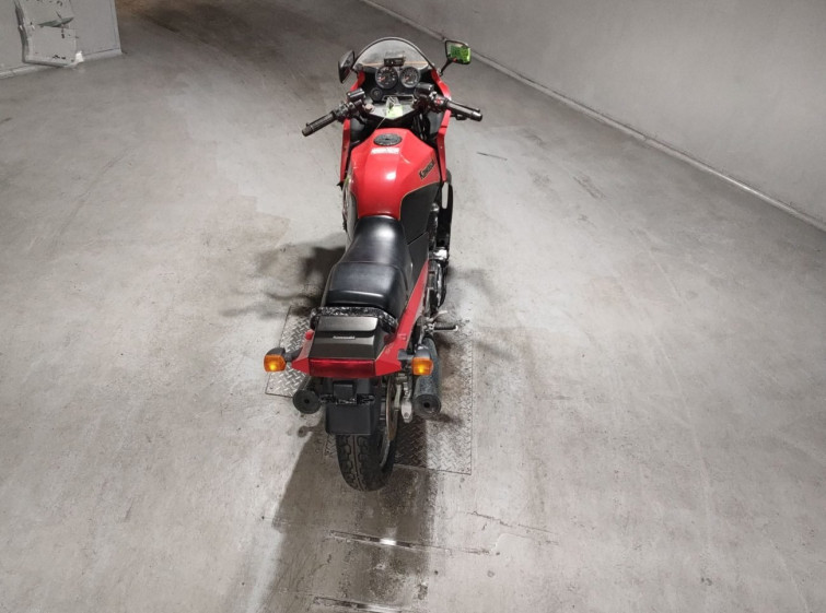 Мотоцикл Kawasaki GPZ750R з пробігом 2773 km