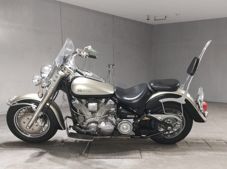 Мотоцикл Yamaha ROADSTAR XV1600 з пробігом 8320 km