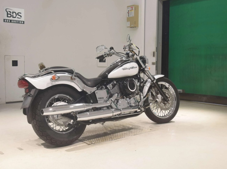 Мотоцикл Yamaha DRAGSTAR XVS400 з пробігом 13415 km
