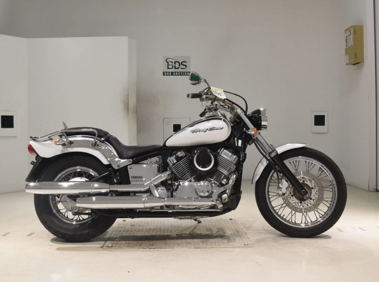 Мотоцикл Yamaha DRAGSTAR XVS400 з пробігом 13415 km