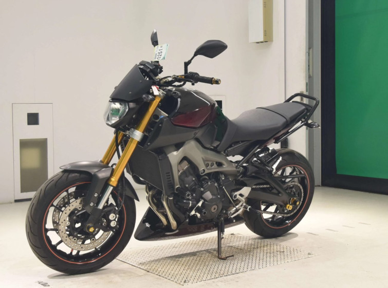 Мотоцикл Yamaha MT-09