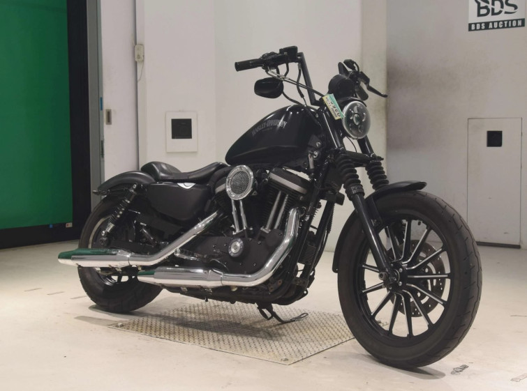 Мотоцикл HD SPORTSTER IRON XL883N