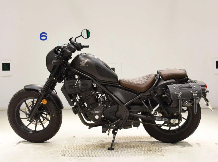 Мотоцикл Honda REBEL CMX250 з пробігом 8290 km