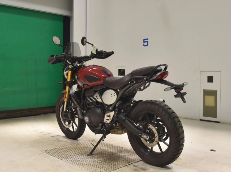 Мотоцикл Triumph SCRAMBLER400X с пробегом 2529 km