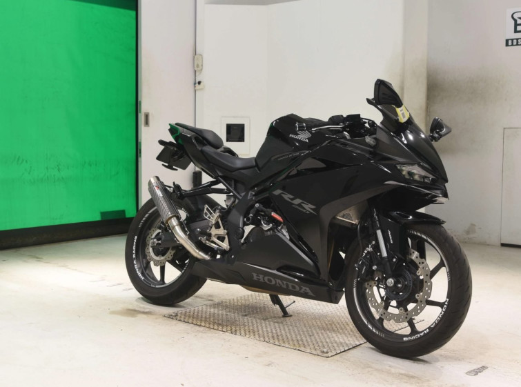 Мотоцикл Honda CBR250RRA з пробігом 9730 km