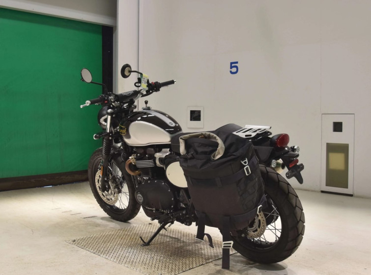 Мотоцикл Triumph STREET SCRAMBLER с пробегом 2796 km