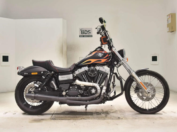Мотоцикл HD WIDE GLIDE FXDWG1580 с пробегом 26540 km