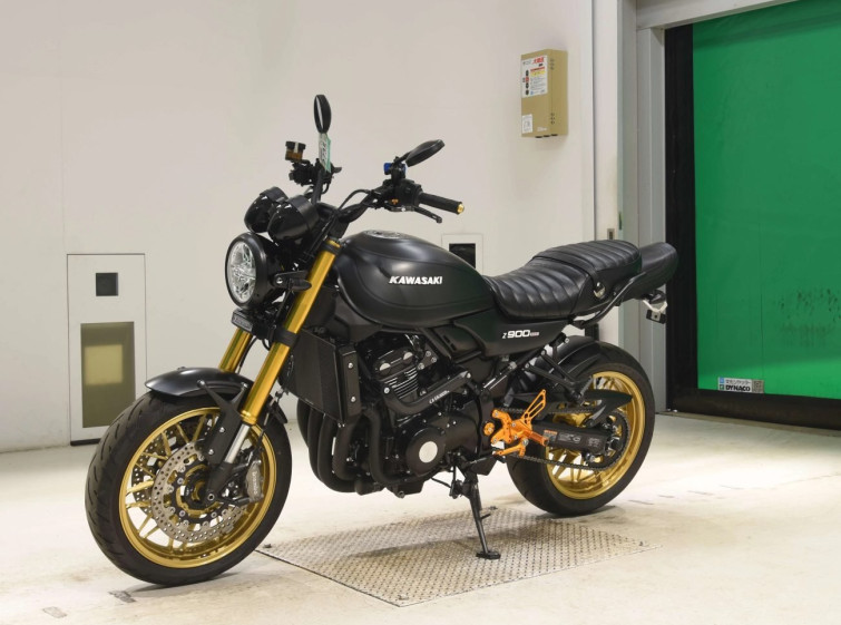 Мотоцикл Kawasaki Z900RS з пробігом 1842 km