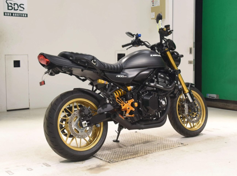 Мотоцикл Kawasaki Z900RS з пробігом 1842 km