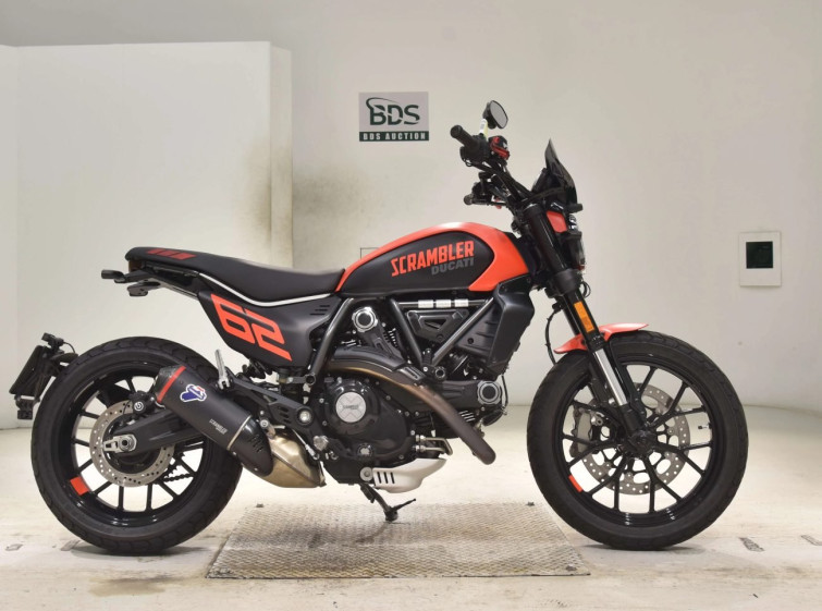 Мотоцикл Ducati SCRAMBLER 803 FULLTHROTTLE з пробігом 14143 km