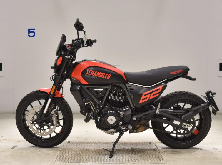 Мотоцикл Ducati SCRAMBLER 803 FULLTHROTTLE з пробігом 14143 km