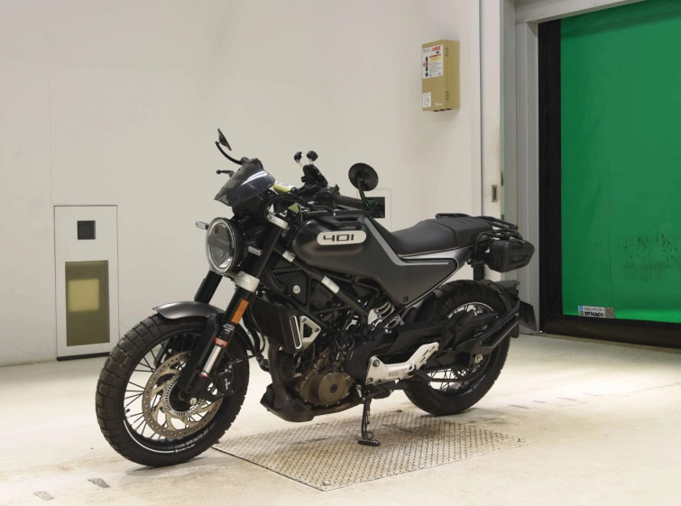 Мотоцикл Husqvarna SVARTPILEN 401 с пробегом 6849 km