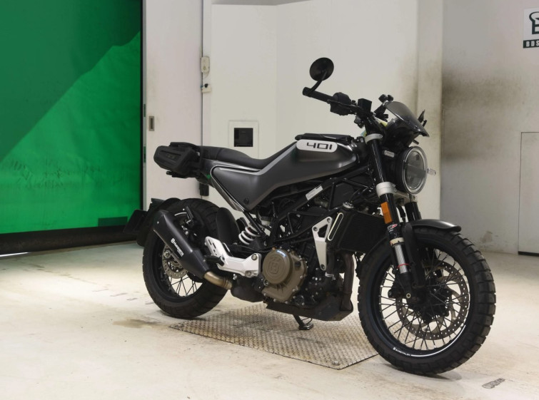 Мотоцикл Husqvarna SVARTPILEN 401 с пробегом 6849 km