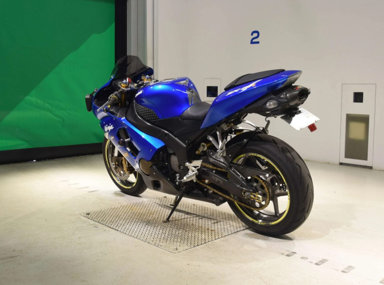 Мотоцикл Kawasaki ZX-6R з пробігом 25490 km