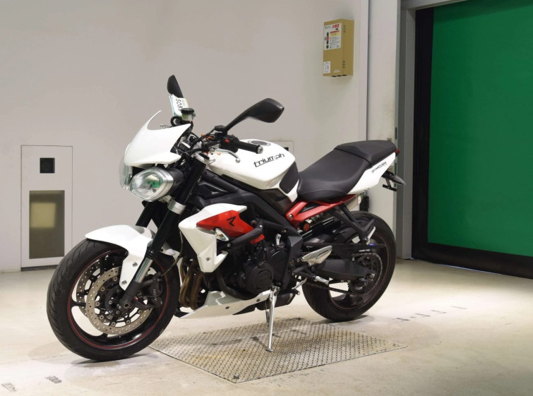 Мотоцикл Triumph STREET TRIPLE R з пробігом 32161 km
