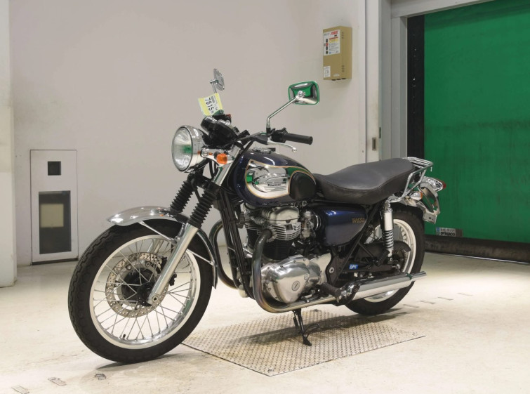Мотоцикл Kawasaki W650 с пробегом 5879 km