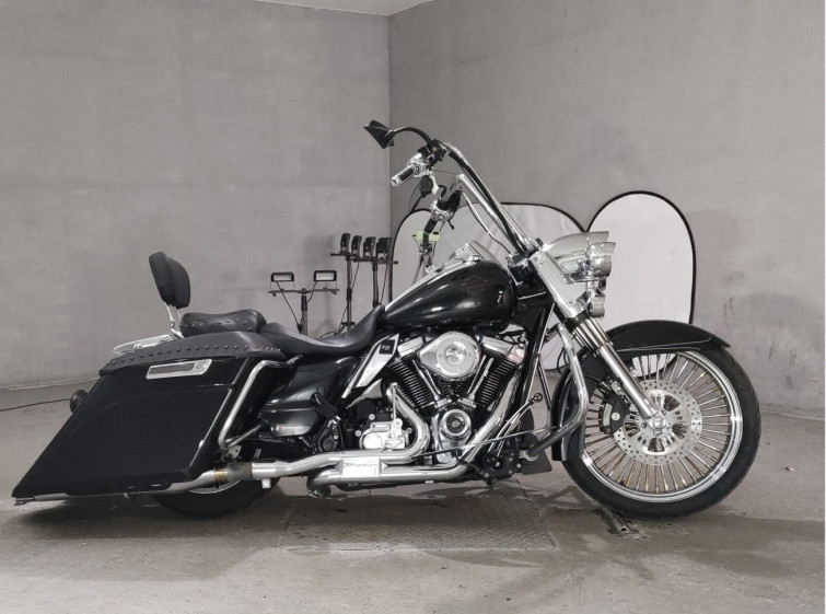 Мотоцикл HD ROAD KING FLHR1750 с пробегом 58916 km