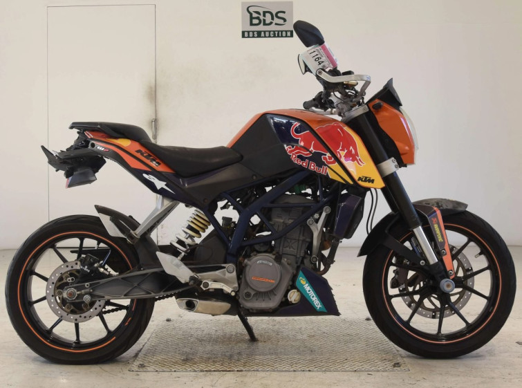 Мотоцикл KTM 200 DUKE