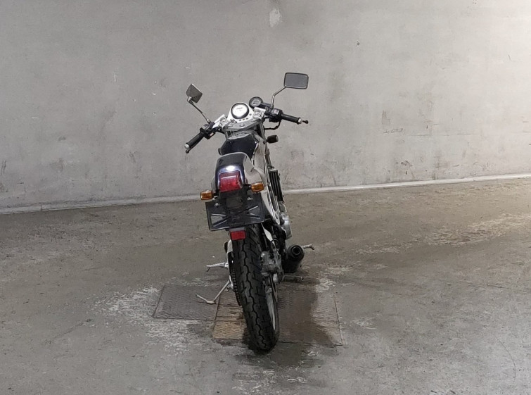 Мотоцикл Yamaha SDR200 с пробегом 5257 km