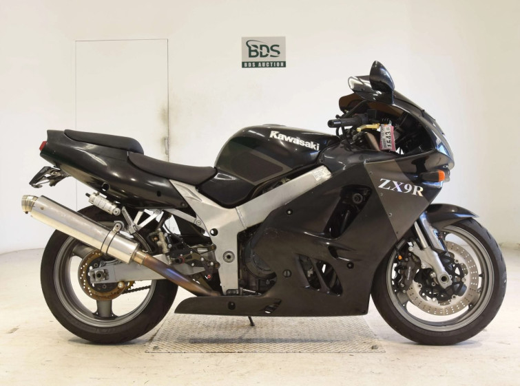 Мотоцикл Kawasaki NINJA ZX-9R с пробегом 34923 km