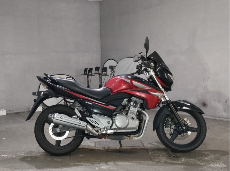 Мотоцикл Suzuki GSR250 с пробегом 19357 km