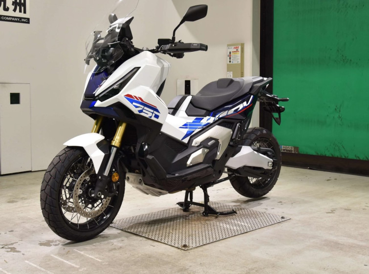 Мотоцикл Honda X-ADV750-2 з пробігом 1966 km